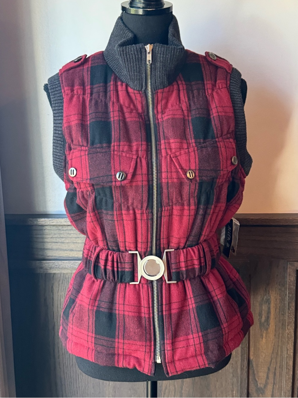 Allen B. By Allen Schwartz Red and Black Plaid Quilted Belted Vest medium nwt